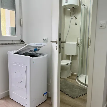 Apartman Dino *